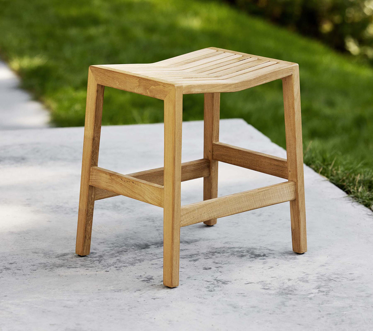Flip_stool_1172_1200x1200.jpg?