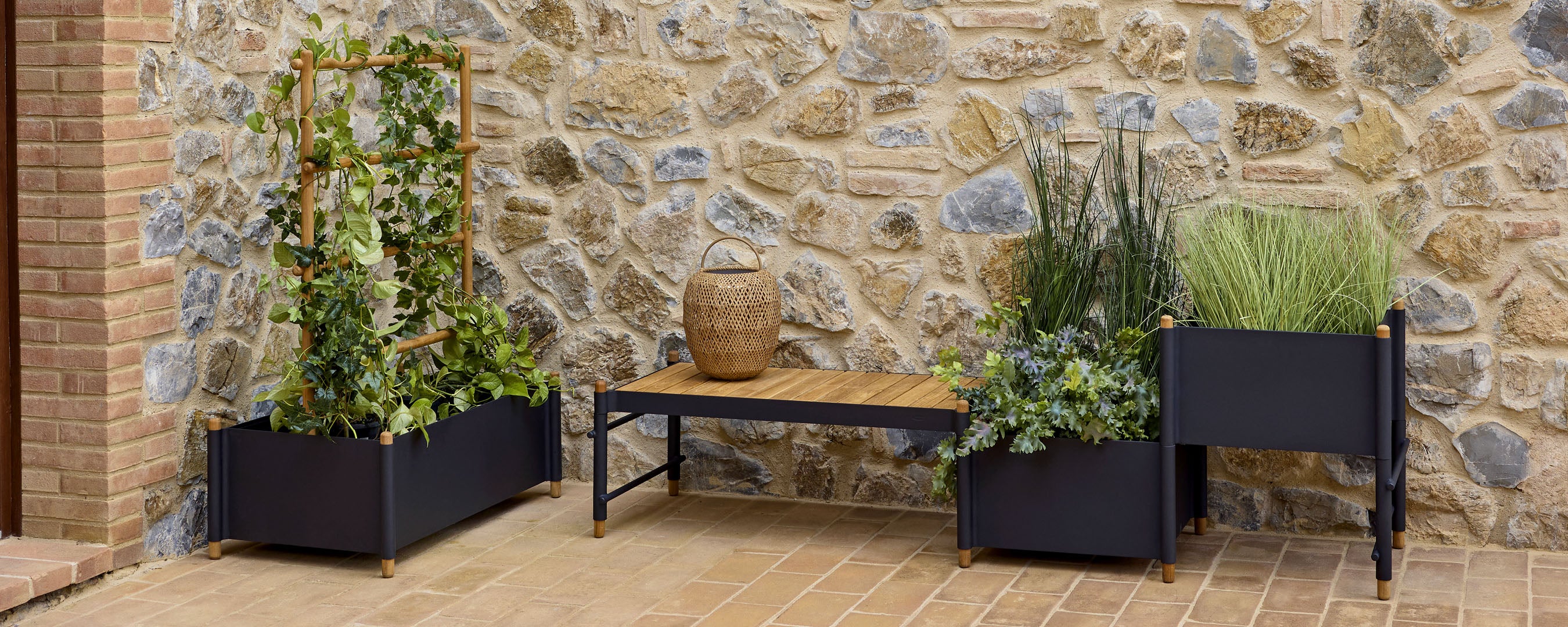Cane-line planters & Green houses - see selection – Cane-line.com