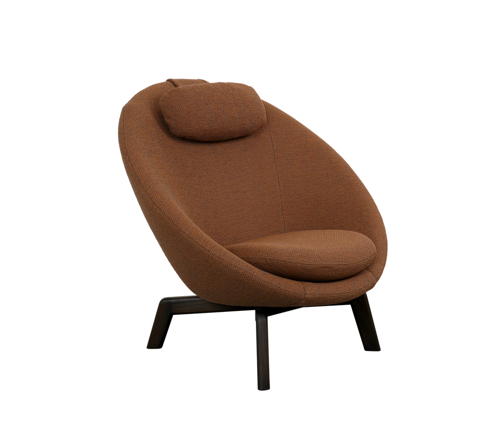 Curved, modern chair in warm brown fabric with a cozy back cushion and a sleek wooden base. Ideal for stylish, comfortable seating.