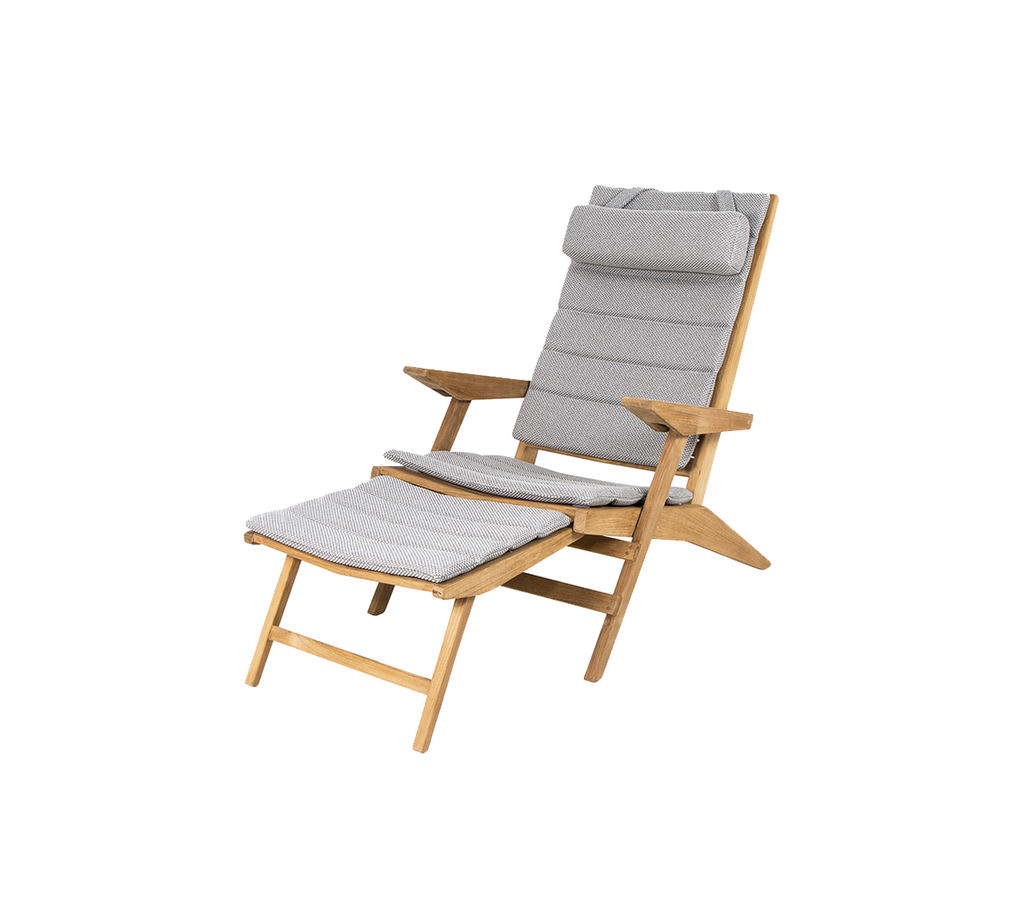 Flip deck chair