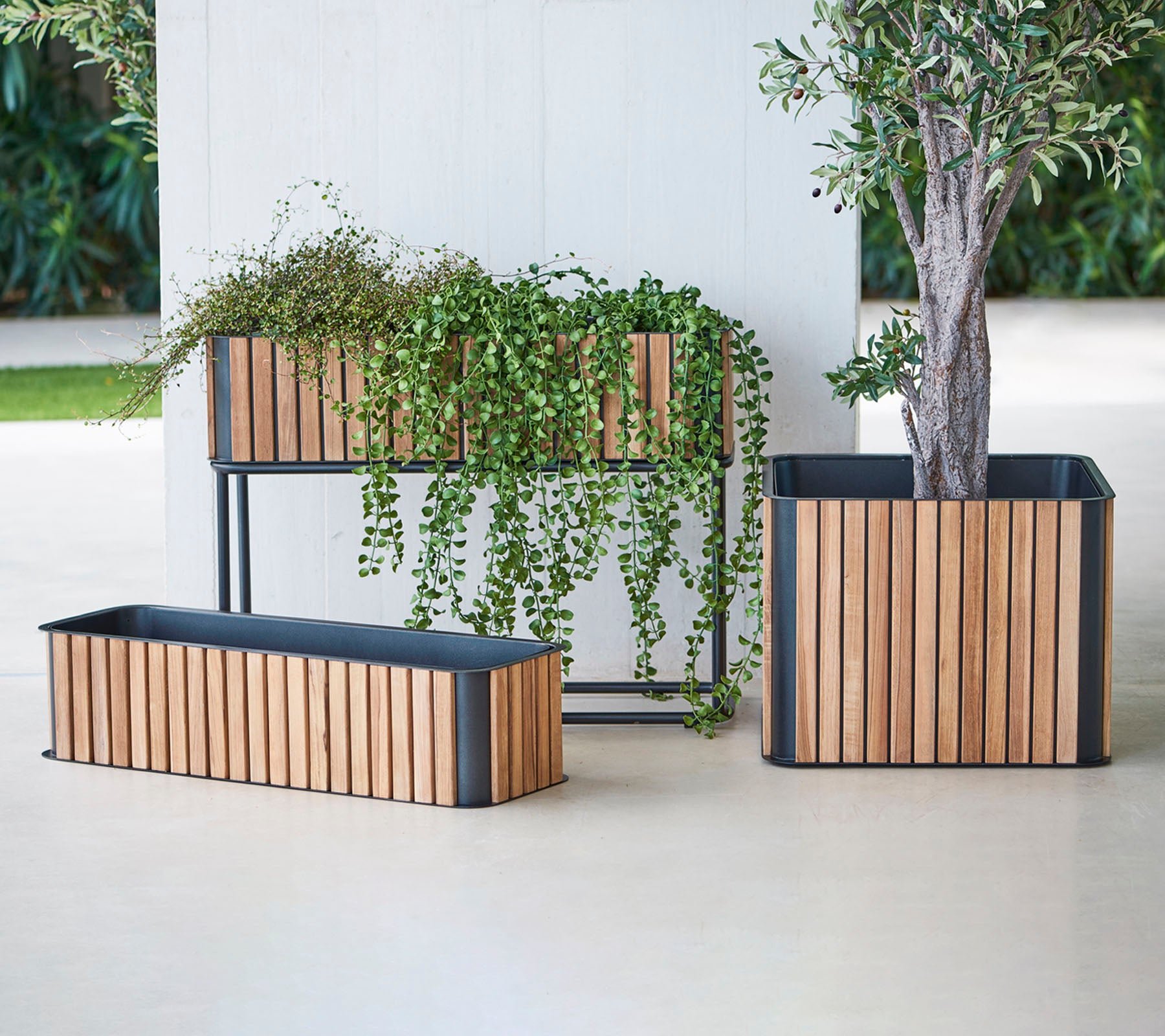 line wooden planter with plastic Cane-line Combine Rectangular Planter
