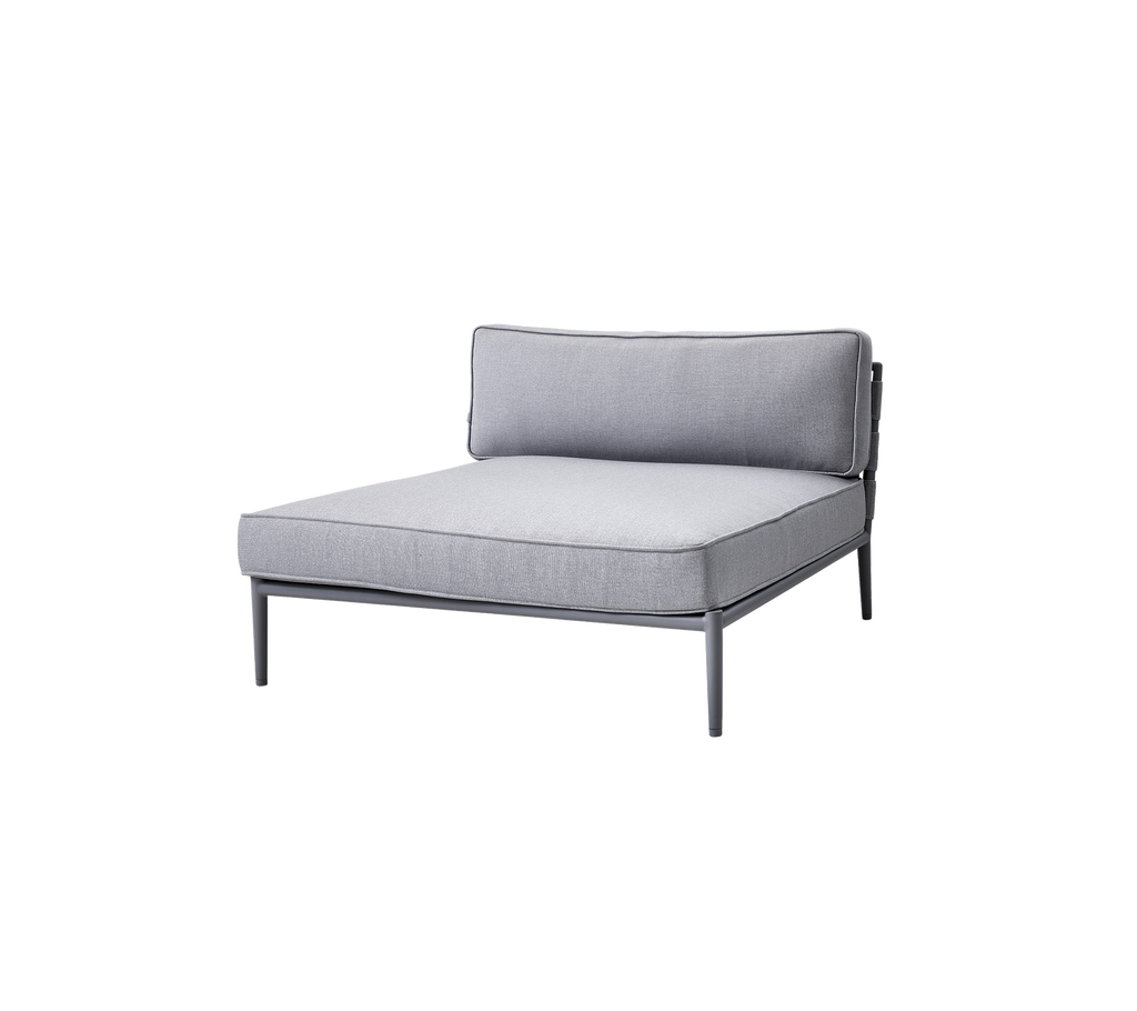 Conic daybed module