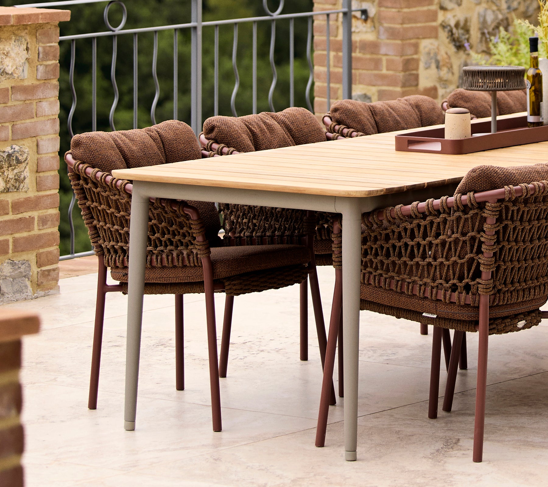 Cane-line Core dining table, 274x90 cm - Exclusive Danish design