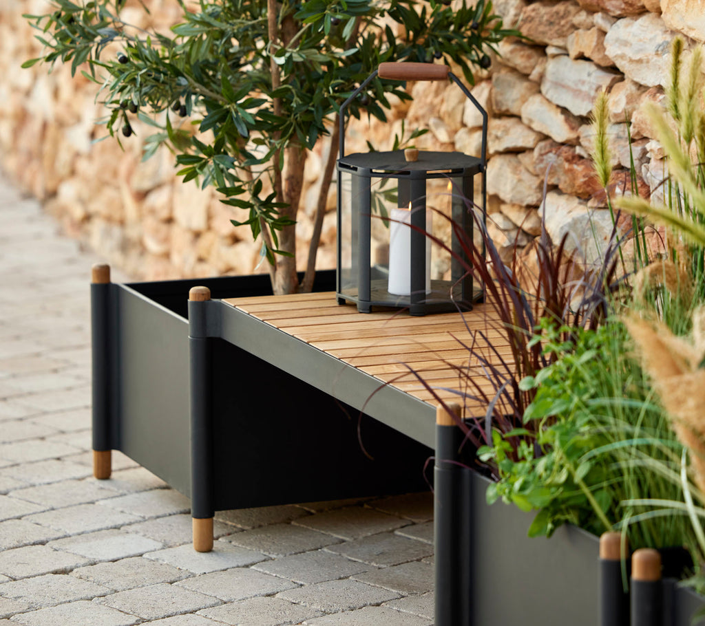 Sticks bench incl. 2 planters